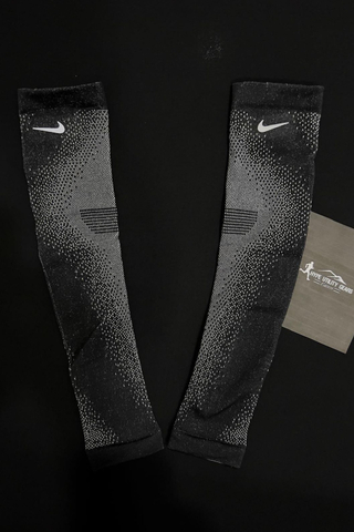 💥Nike Breaking 2 Black Speed Arm Sleeve