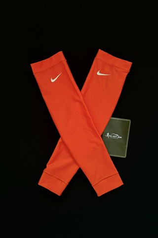 💥Nike 2021 NN Running Team RARE London Arm Sleeve